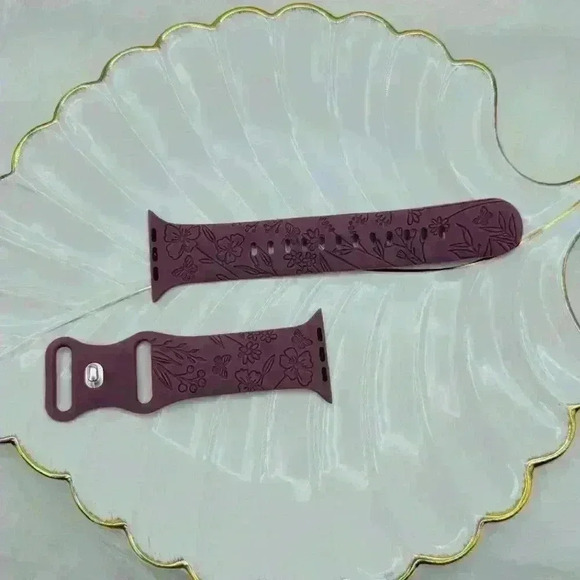 New Floral   Design Apple Watch Bands  42mm 44mm 45mm 49mm Violet - Picture 2 of 6